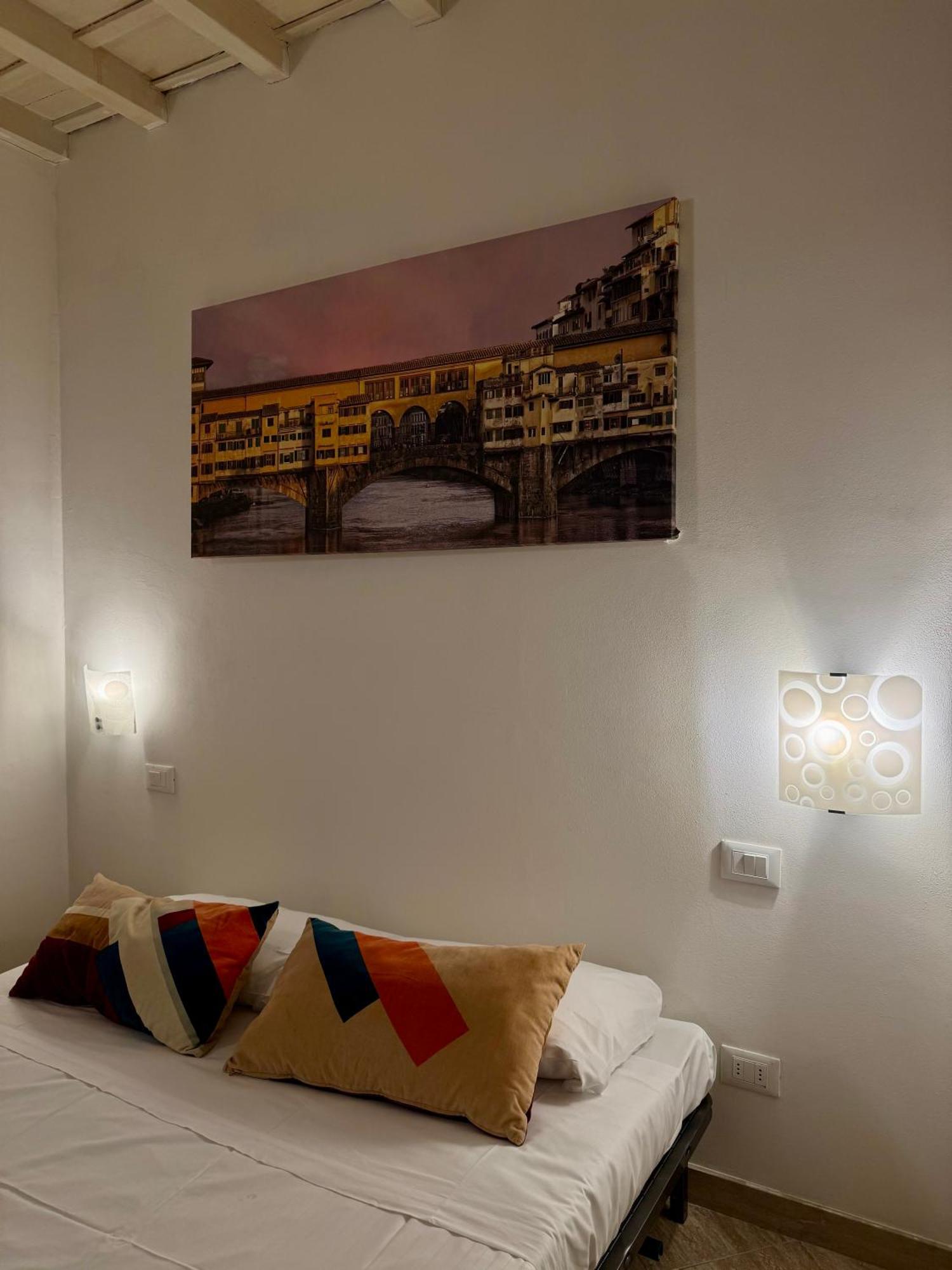 Lovely Portion Of Property Few Steps From Basilica Santa Croce Florence Exterior photo